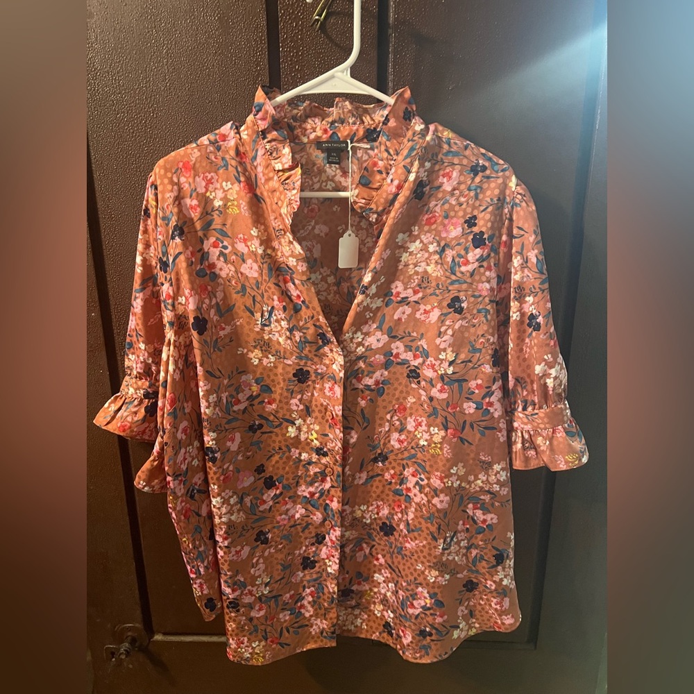 Ann Taylor Floral Blouse in Orange and Pink
